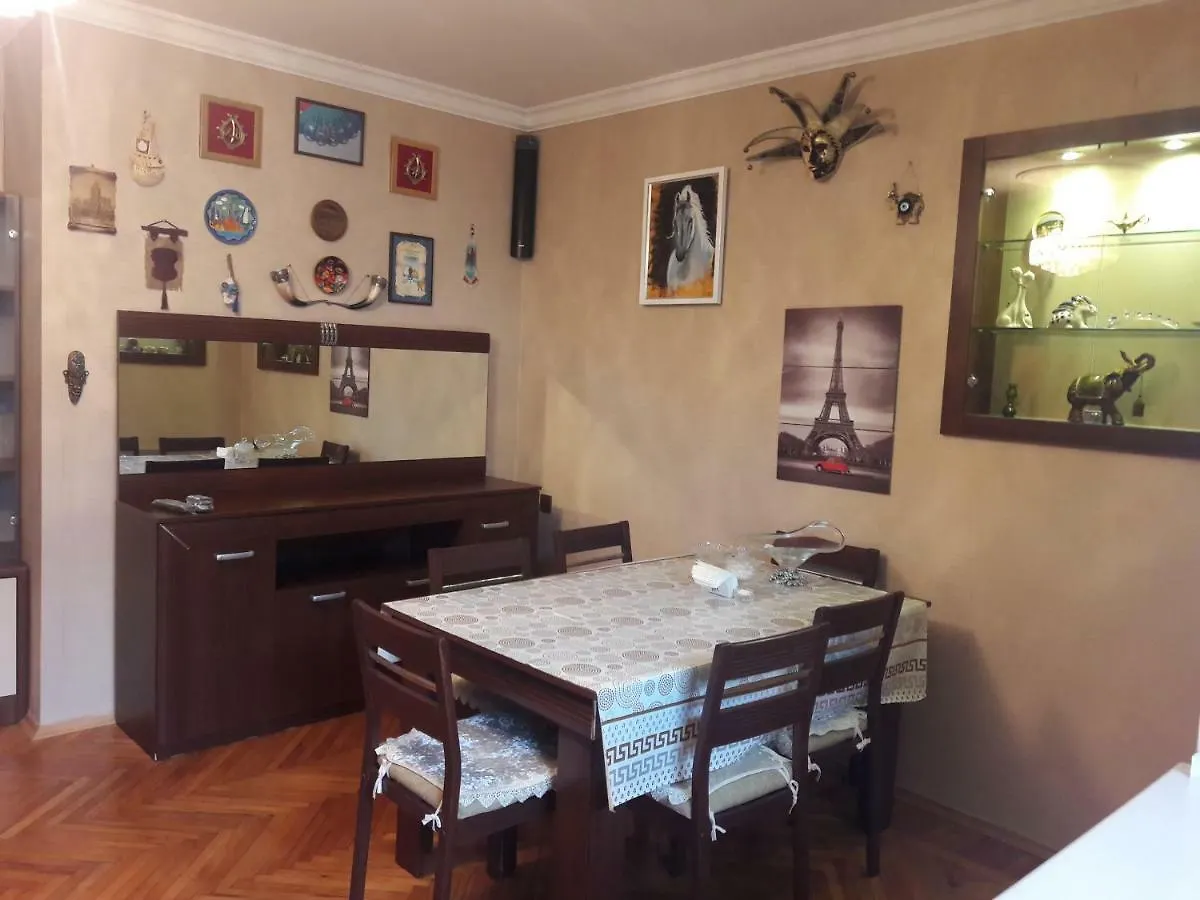 Comfortable, Close Center Baku Apartment